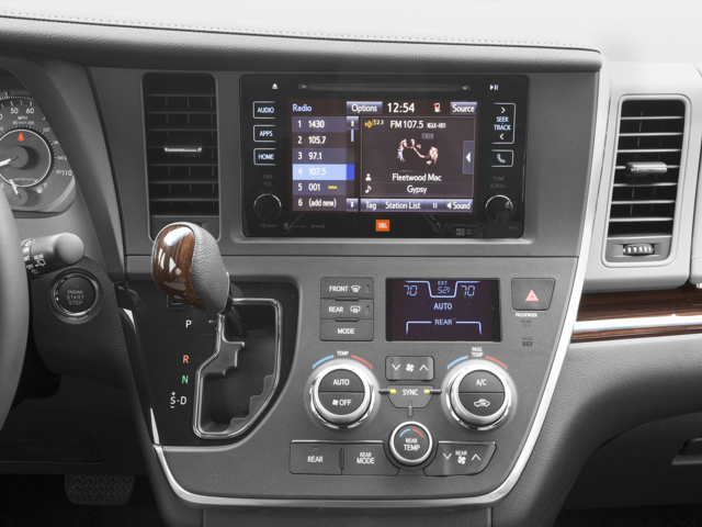 2016 Toyota Sienna XLE 7 Passenger
