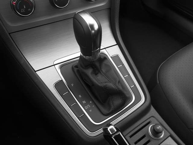 2016 Volkswagen Golf TSI S 4-Door