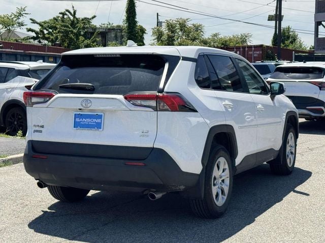 2023 Toyota RAV4 LE