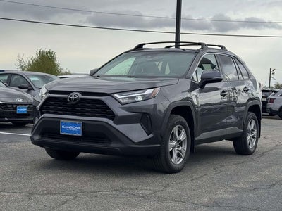 2022 Toyota RAV4 XLE