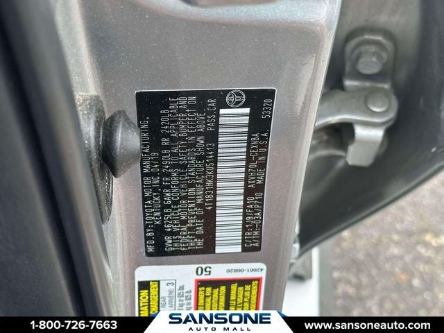 2019 Toyota Camry Hybrid LE
