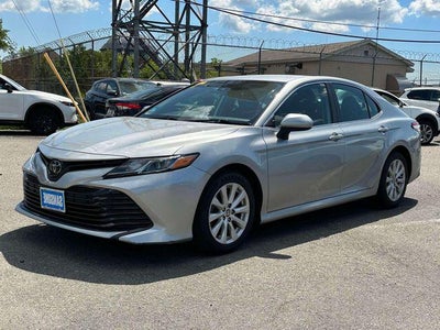 2020 Toyota Camry LE