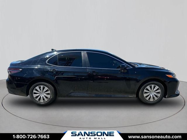 2023 Toyota Camry Hybrid LE