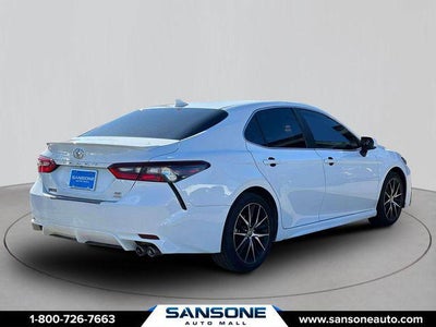 2022 Toyota Camry SE