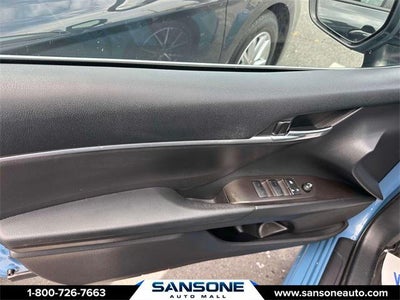 2023 Toyota Camry Hybrid SE