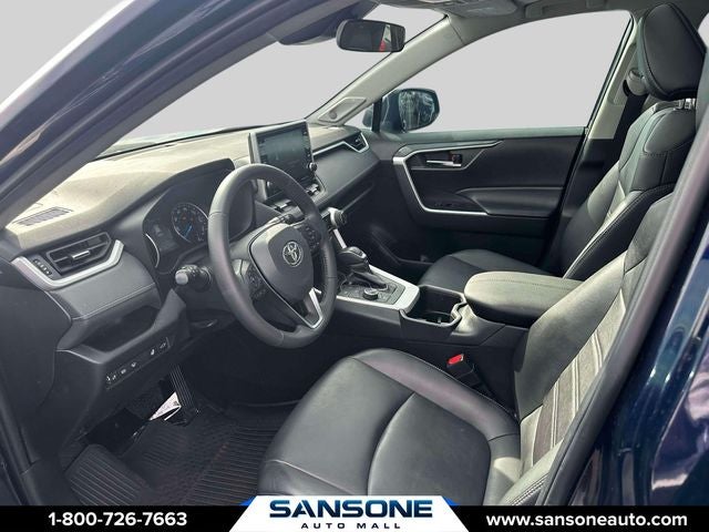 2022 Toyota RAV4 Hybrid XLE Premium