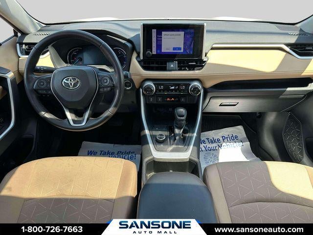 2024 Toyota RAV4 Hybrid XLE