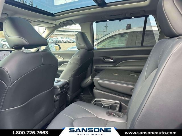 2025 Toyota Grand Highlander XLE