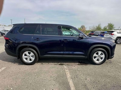 2025 Toyota Grand Highlander LE