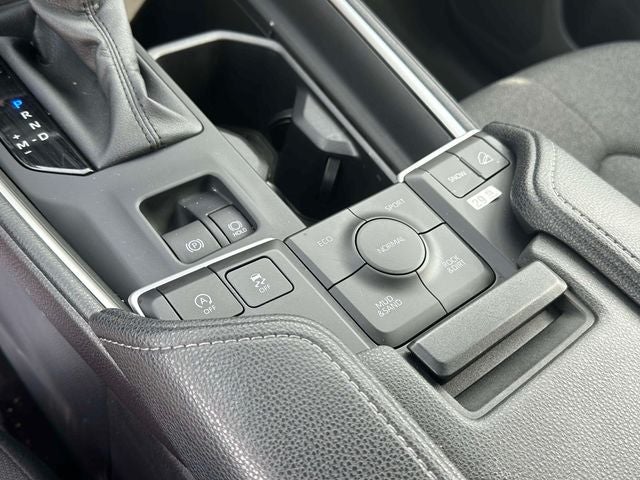 2025 Toyota Grand Highlander LE