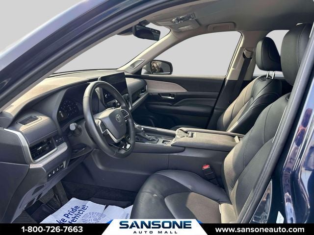 2025 Toyota Grand Highlander Hybrid Limited