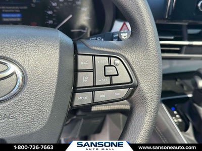 2025 Toyota Sienna LE 8 Passenger