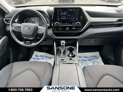 2021 Toyota Highlander LE