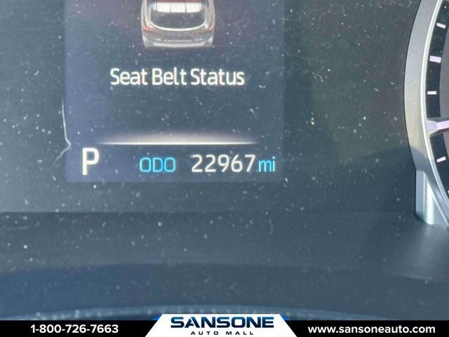 2022 Toyota Highlander LE