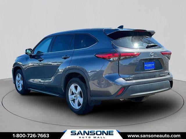 2022 Toyota Highlander LE