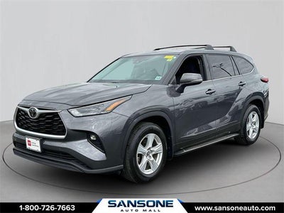 2022 Toyota Highlander LE