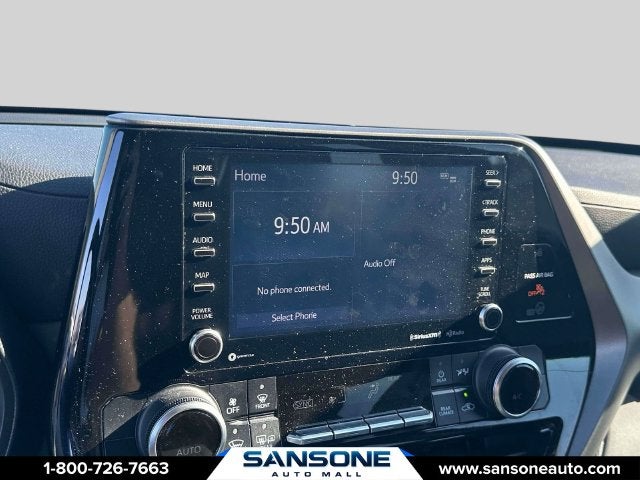 2022 Toyota Highlander LE