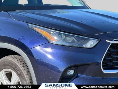 2022 Toyota Highlander LE