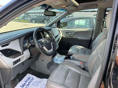2016 Toyota Sienna XLE 7 Passenger