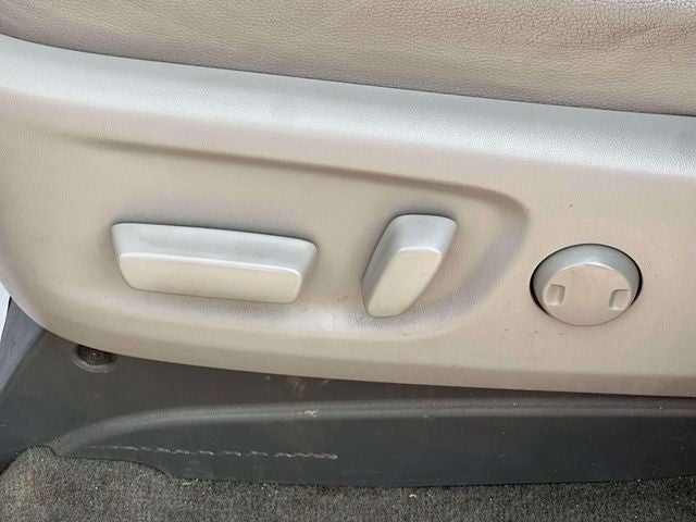 2016 Toyota Sienna XLE 7 Passenger
