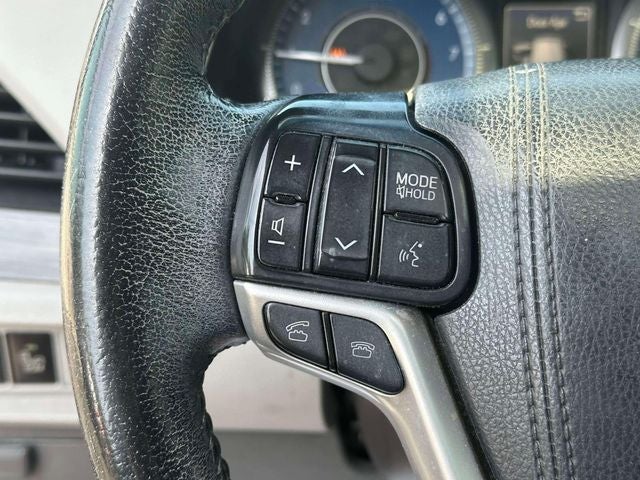 2016 Toyota Sienna XLE 7 Passenger