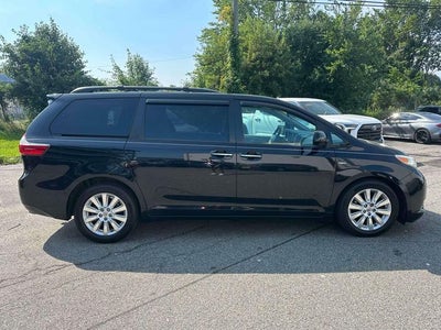 2016 Toyota Sienna XLE 7 Passenger