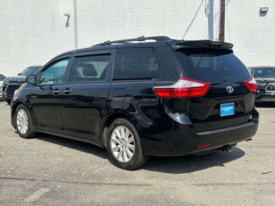 2016 Toyota Sienna XLE 7 Passenger