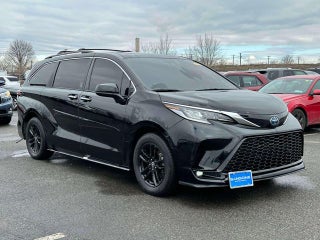 2022 Toyota Sienna XSE 7 Passenger