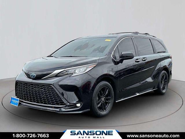 2022 Toyota Sienna XSE 7 Passenger