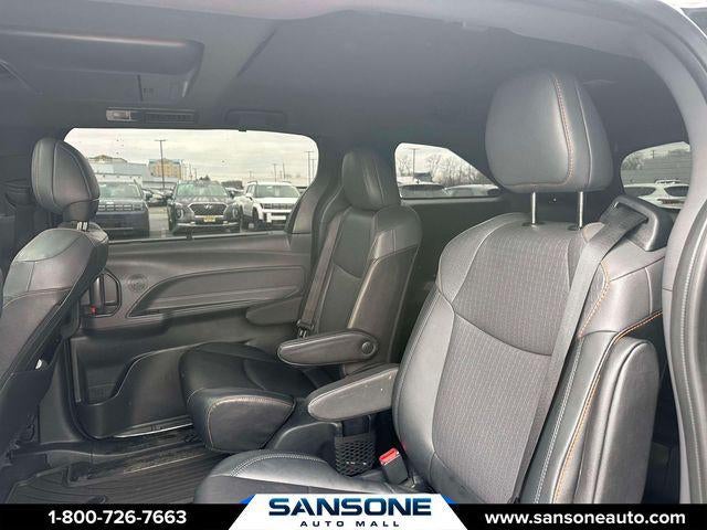 2022 Toyota Sienna XSE 7 Passenger