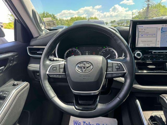 2022 Toyota Highlander Limited