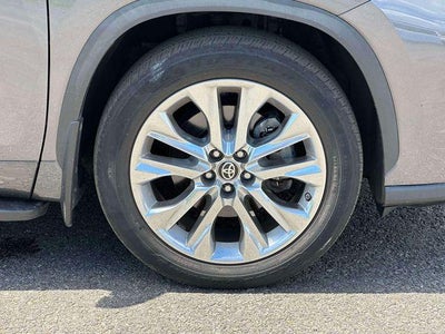 2022 Toyota Highlander Limited