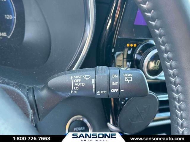 2025 Toyota Highlander Hybrid Platinum