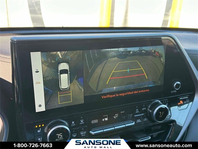 2025 Toyota Highlander Hybrid Platinum