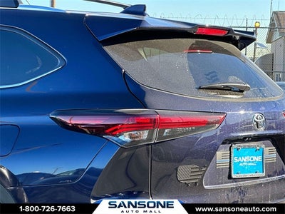 2025 Toyota Highlander Hybrid Platinum