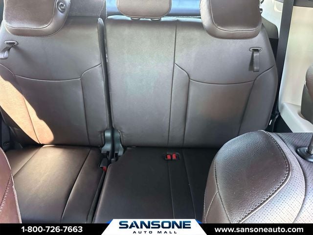 2024 Toyota Sienna Platinum 7 Passenger