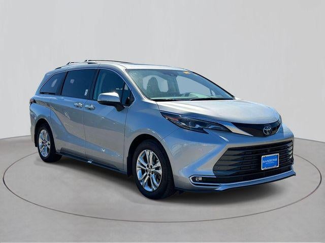 2024 Toyota Sienna Platinum 7 Passenger