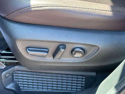 2024 Toyota Sienna Platinum 7 Passenger