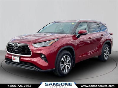 2022 Toyota Highlander XLE