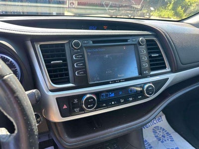 2016 Toyota Highlander XLE V6