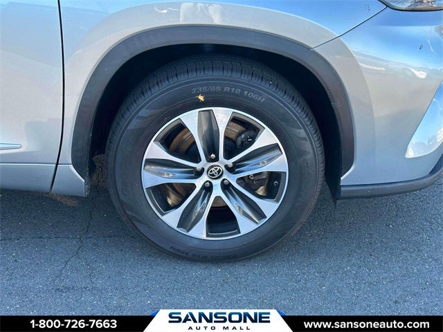 2023 Toyota Highlander Hybrid XLE