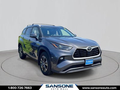 2023 Toyota Highlander XLE