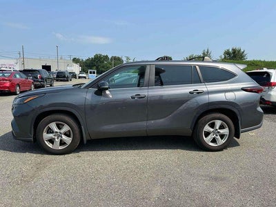 2024 Toyota Highlander LE