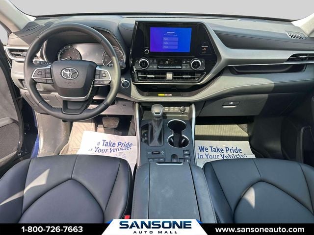 2025 Toyota Highlander XLE