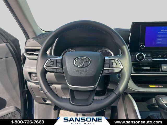 2025 Toyota Highlander XLE