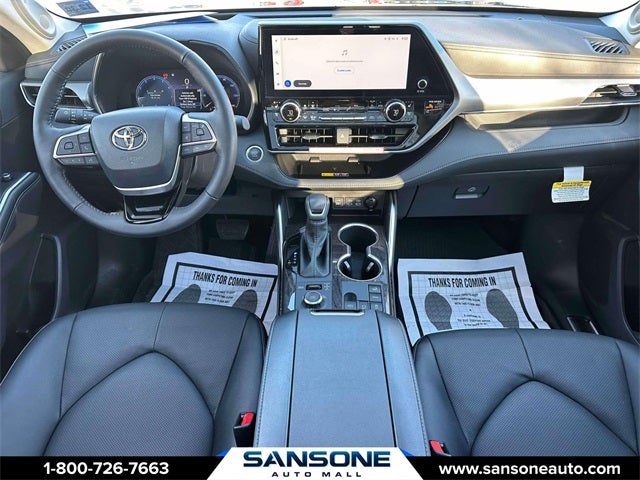 2026 Toyota Highlander Platinum