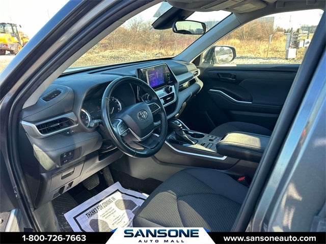 2023 Toyota Highlander LE