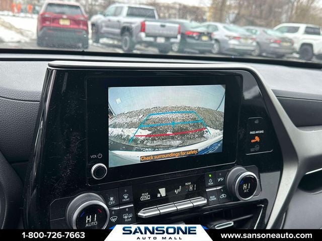 2023 Toyota Highlander LE