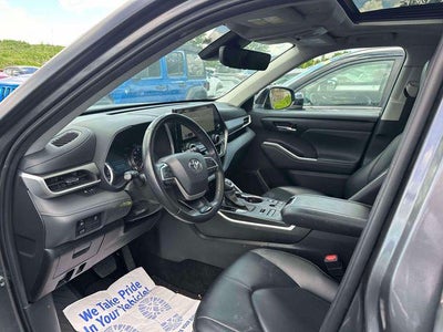 2024 Toyota Highlander XLE