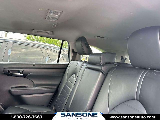 2024 Toyota Highlander XLE